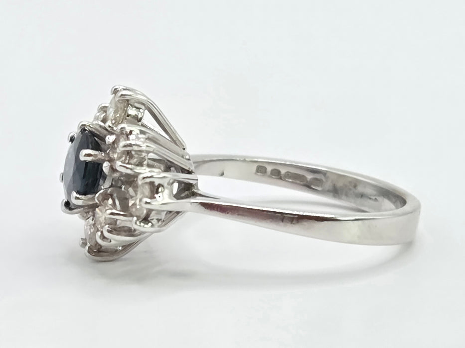 Vintage: 18ct White Gold Sapphire & Diamond Cluster Ring — 0.95ct Sapphire / 0.80ct Diamonds