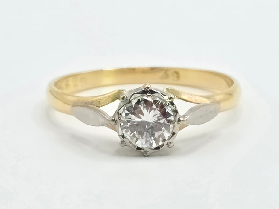 Vintage: 18ct Yellow Gold Diamond Solitaire Ring — 0.57ct