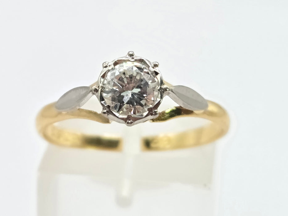 Vintage: 18ct Yellow Gold Diamond Solitaire Ring — 0.57ct