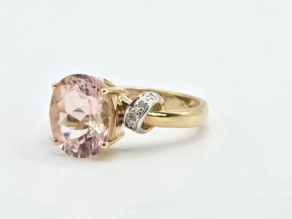 Vintage: 9ct Yellow Gold Morganite & Glacier Topaz Ring