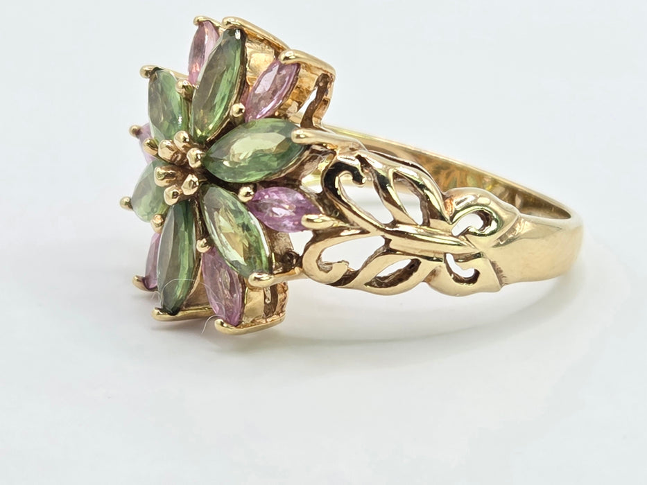 Vintage: 9ct Yellow Gold Green & Pink Sapphire Floral Ring