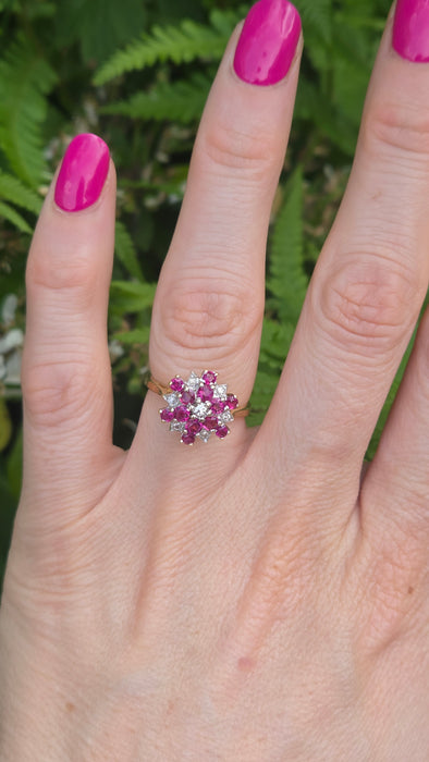 Vintage: 18ct Yellow Gold Ruby & Diamond Snowflake Cluster Ring — From 1976