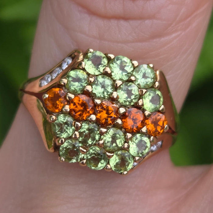 Vintage: 9ct Yellow Gold Peridot & Citrine Cluster Ring