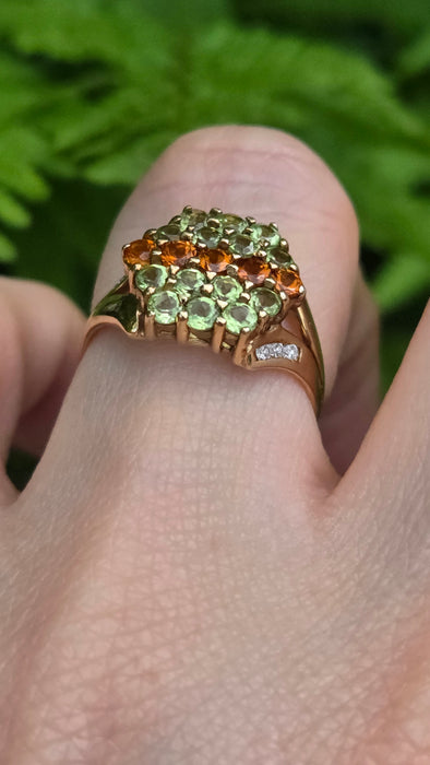 Vintage: 9ct Yellow Gold Peridot & Citrine Cluster Ring