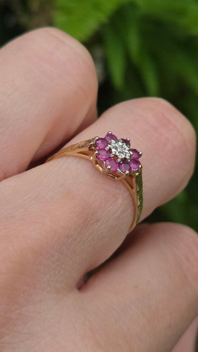 Vintage: 9ct Gold Ruby & Natural Diamond Flower Cluster Ring