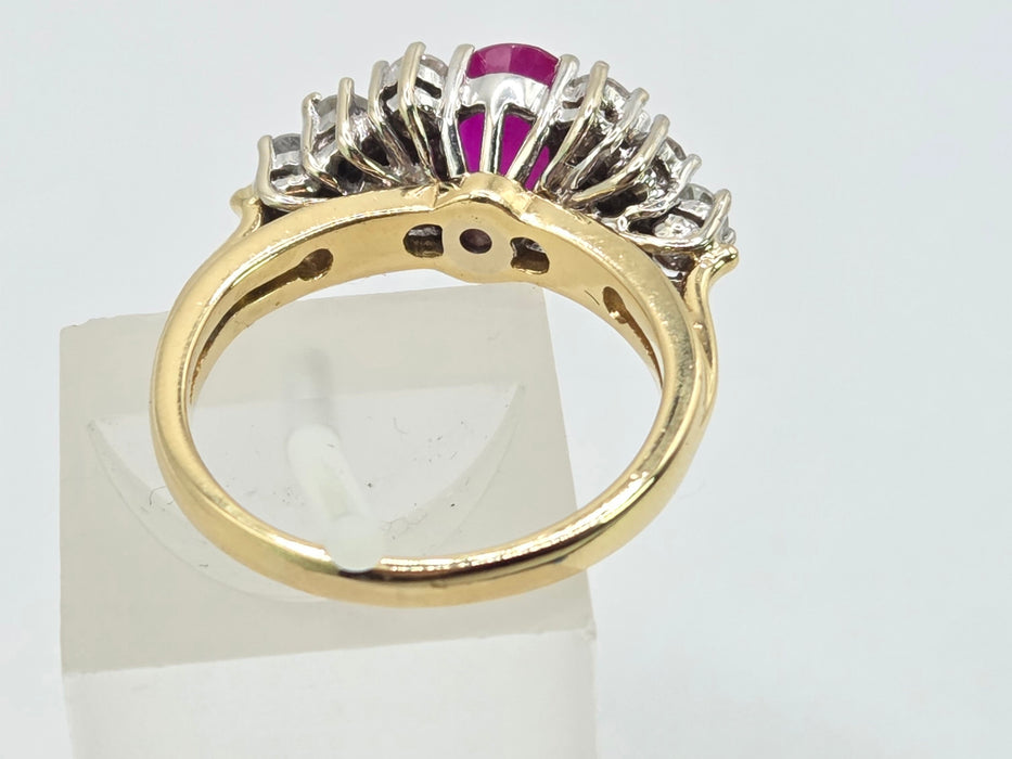 Vintage: 18ct Yellow Gold Ruby & Diamond Cluster Ring — 1.50ct