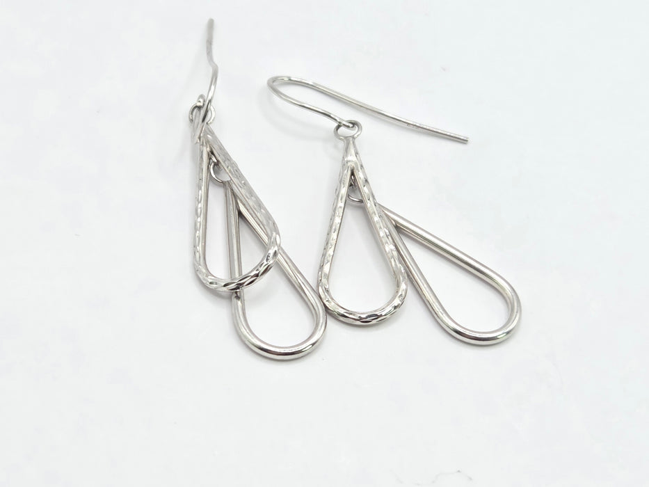 Vintage: 9ct White Gold Double Teardrop Drop Earrings