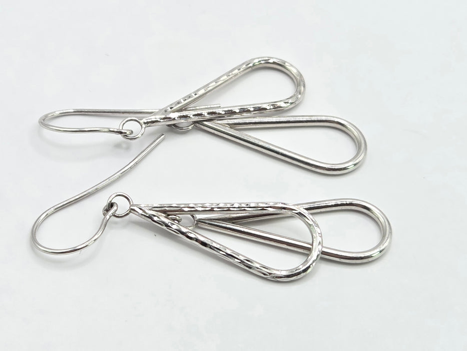 Vintage: 9ct White Gold Double Teardrop Drop Earrings