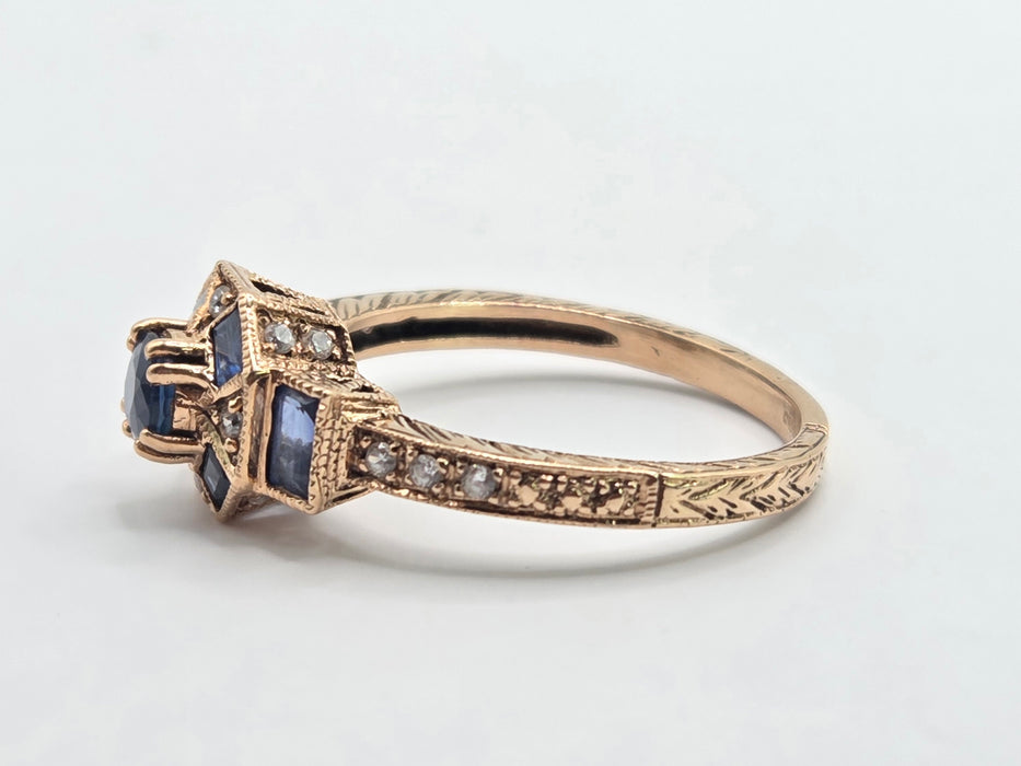 Vintage: 9ct Rose Gold Art Deco Style Sapphire & Goshenite Cluster Ring