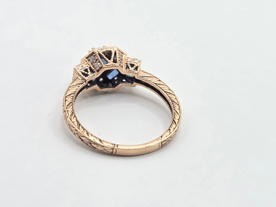 Vintage: 9ct Rose Gold Art Deco Style Sapphire & Goshenite Cluster Ring