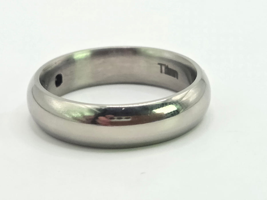 Vintage: Titanium Princess Cut Natural Diamond Band Ring