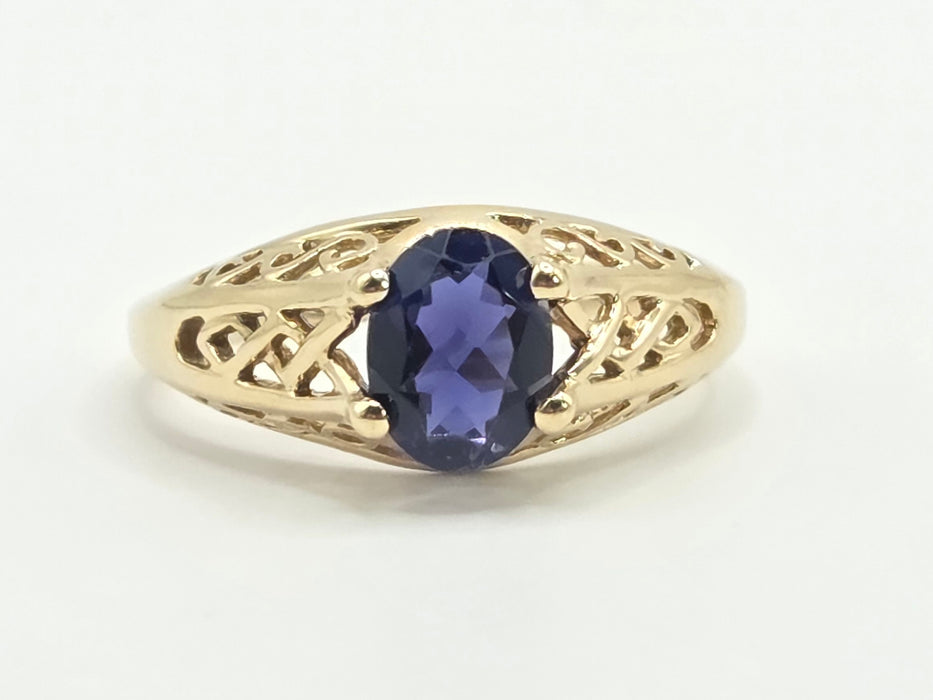 3069 Vintage: 9ct Yellow Gold Iolite Solitaire Ring — From 1998