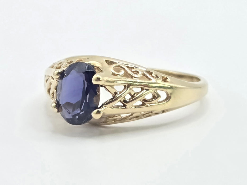 3069 Vintage: 9ct Yellow Gold Iolite Solitaire Ring — From 1998