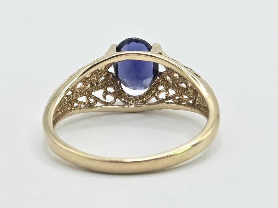 3069 Vintage: 9ct Yellow Gold Iolite Solitaire Ring — From 1998