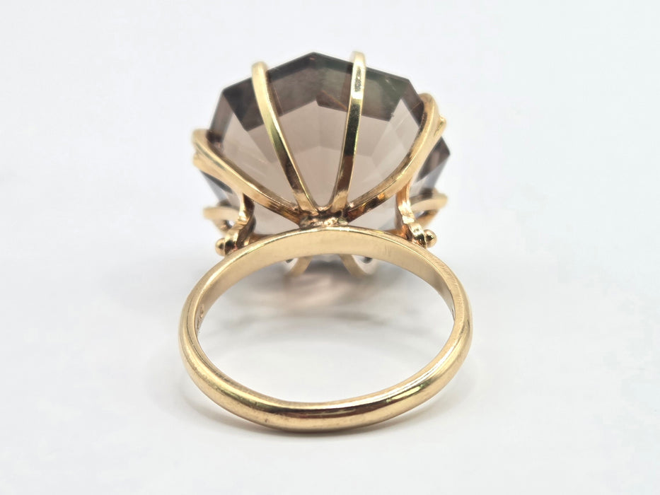 3070 Vintage: 9ct Yellow Gold Smoky Quartz Solitaire Ring — From 1970