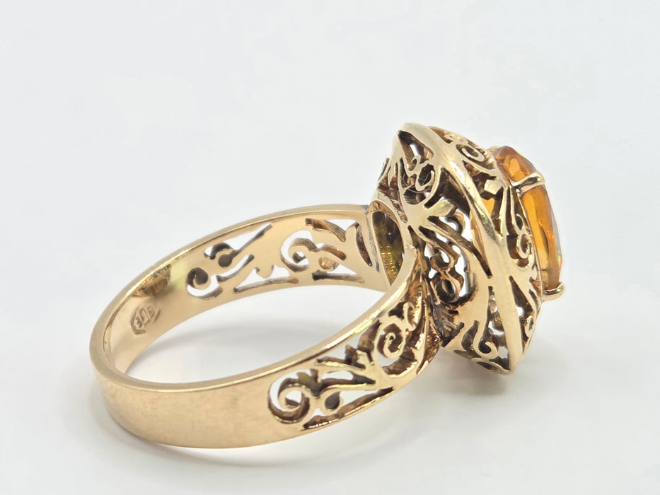 3071 Vintage: 14ct Yellow Gold Citrine Signet Ring