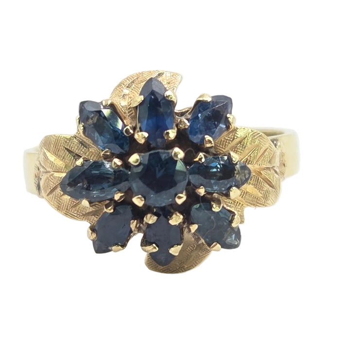 3072 Vintage: 14ct Yellow Gold Sapphire Flowerhead Cluster Ring