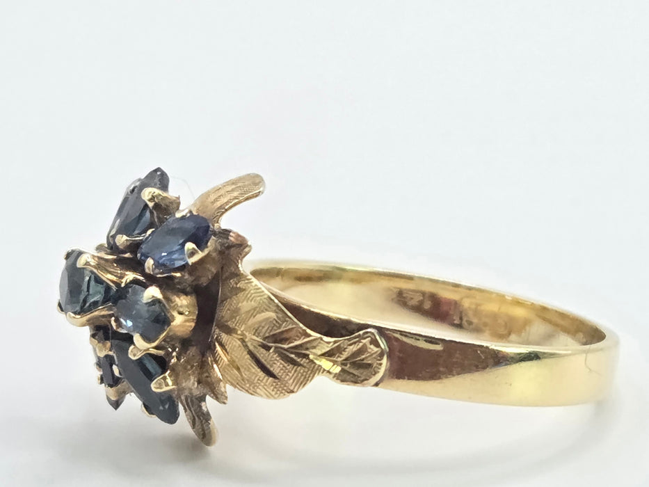 3072 Vintage: 14ct Yellow Gold Sapphire Flowerhead Cluster Ring