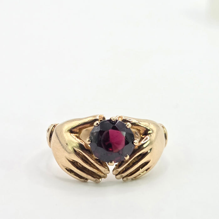 3080 Vintage: 9ct Yellow Gold Garnet Celtic Hands Ring — From 1967