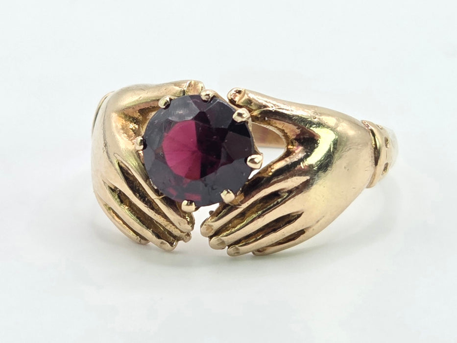 3080 Vintage: 9ct Yellow Gold Garnet Celtic Hands Ring — From 1967