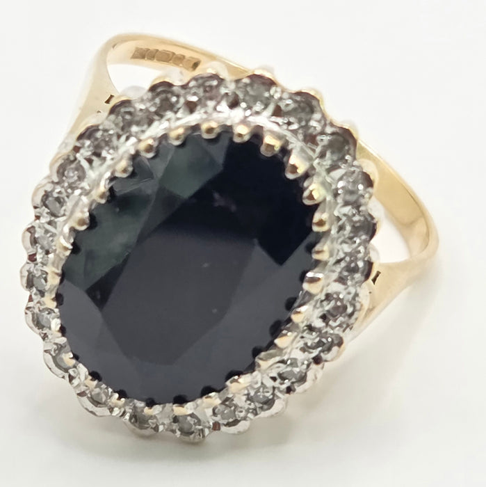 3377 Vintage: 9ct Yellow Gold Sapphire & Diamond Oval Cluster Ring — 9.11ct, From 1988