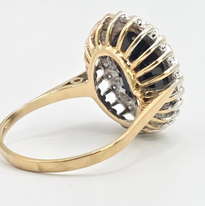 3377 Vintage: 9ct Yellow Gold Sapphire & Diamond Oval Cluster Ring — 9.11ct, From 1988
