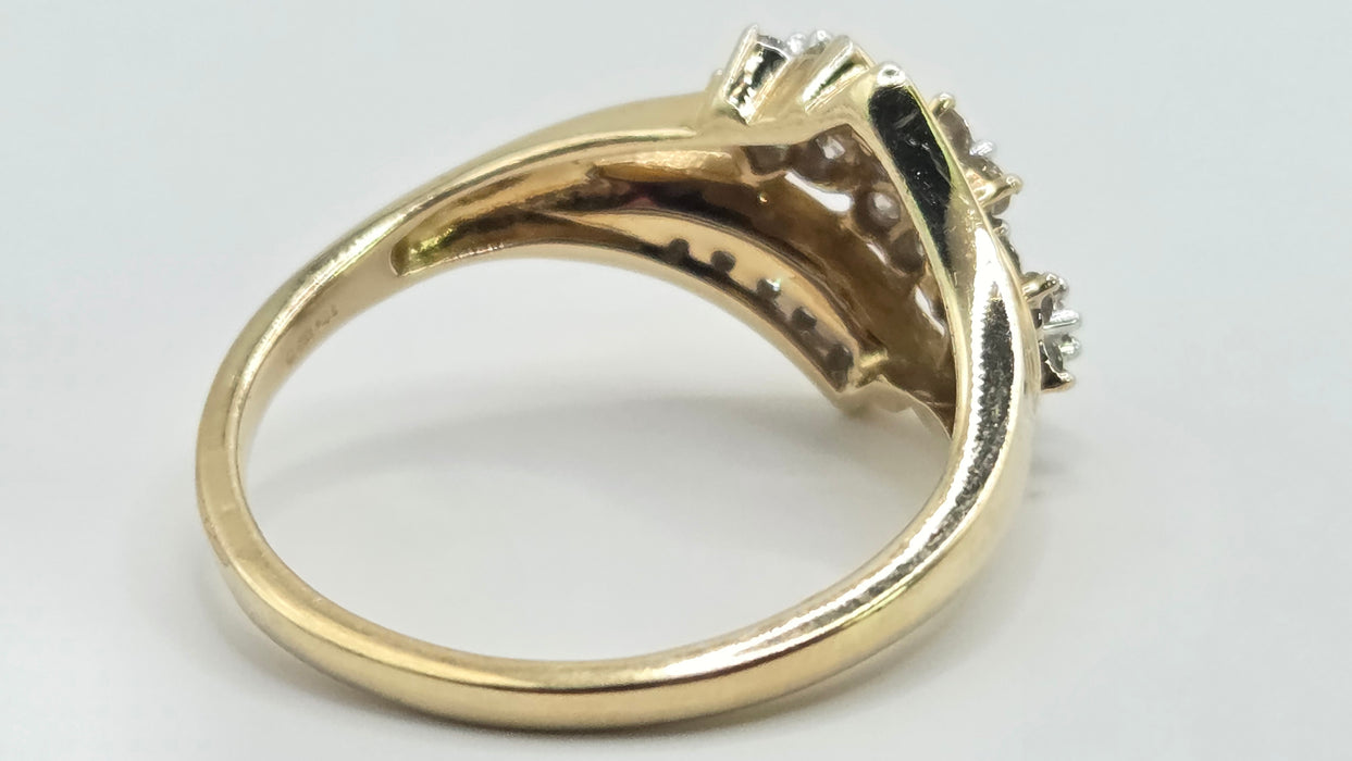 3383 Vintage: 9ct Yellow Gold Diamond Crossover Ring — 0.50ct