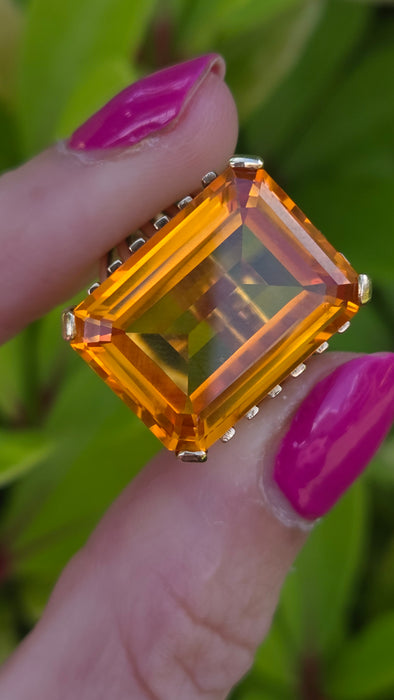 Vintage: 9ct Yellow Gold Orange Synthetic Sapphire Dress Ring — 25.39ct