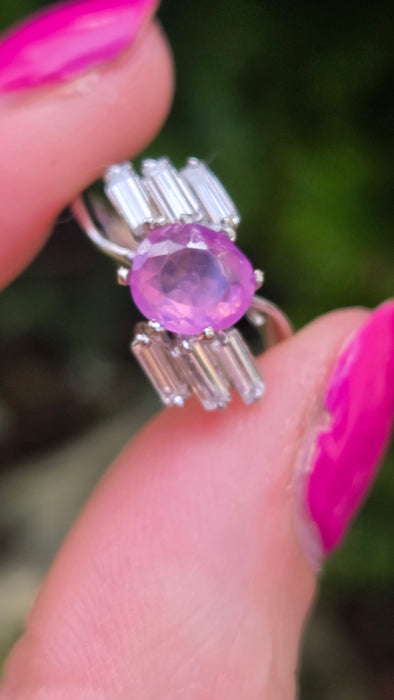 Vintage: 18ct White Gold Pink Sapphire & Diamond Cross-Over Ring — 0.68ct
