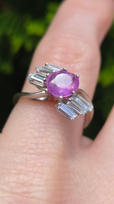 Vintage: 18ct White Gold Pink Sapphire & Diamond Cross-Over Ring — 0.68ct
