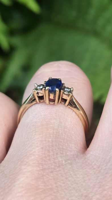 Vintage: 9ct Yellow Gold Sapphire & Diamond Three-Stone Ring