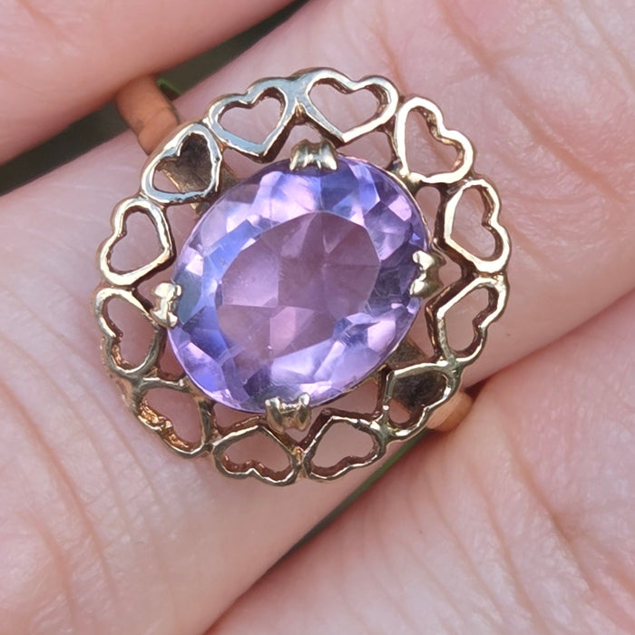 Vintage: Rare: 9ct Gold Lilac Amethyst Heart Set Ring — From 1959