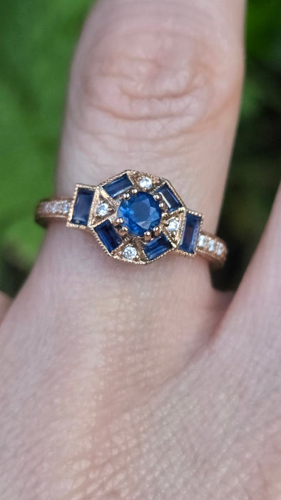 Vintage: 9ct Rose Gold Art Deco Style Sapphire & Goshenite Cluster Ring
