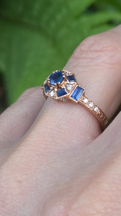 Vintage: 9ct Rose Gold Art Deco Style Sapphire & Goshenite Cluster Ring