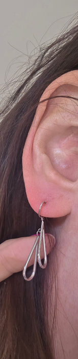 Vintage: 9ct White Gold Double Teardrop Drop Earrings