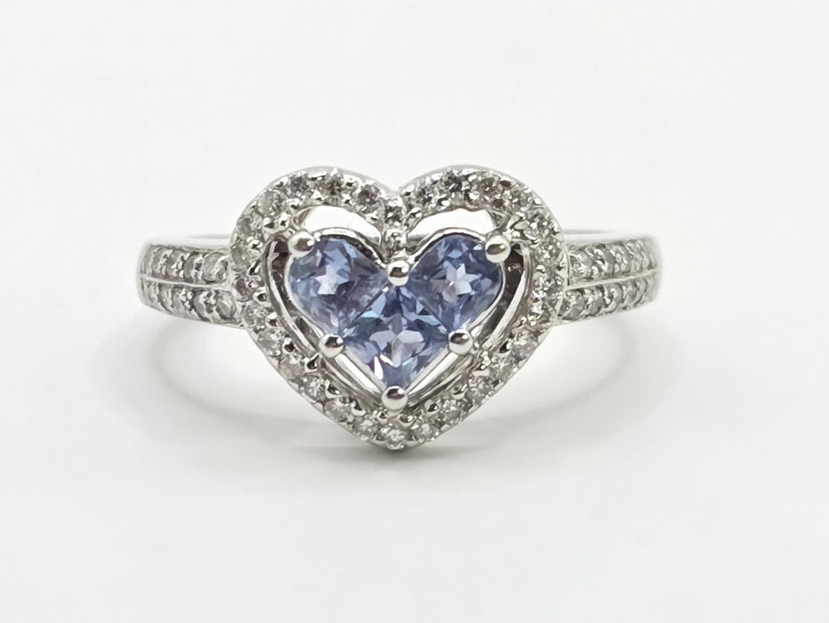 Vintage: 18ct White Gold Ceylon Sapphire & Diamond Heart Cluster Ring — 0.44ct & 0.30ct