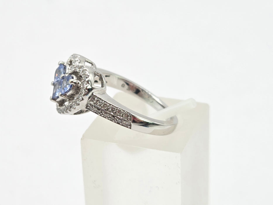 Vintage: 18ct White Gold Ceylon Sapphire & Diamond Heart Cluster Ring — 0.44ct & 0.30ct