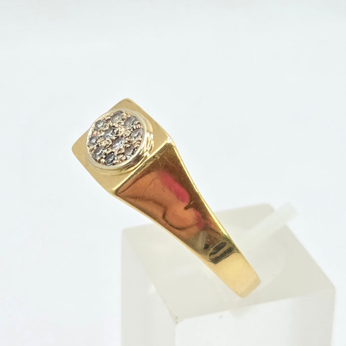 Vintage: 18ct Yellow Gold Diamond Signet Ring