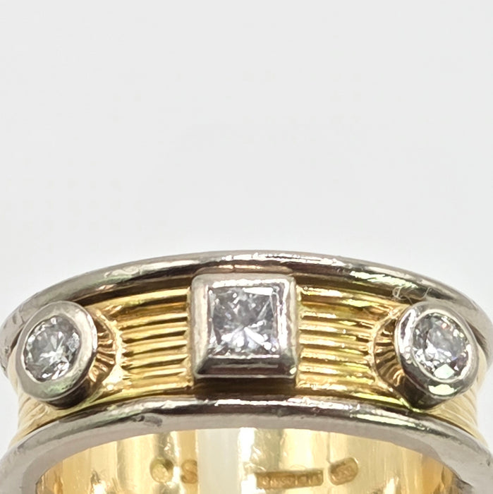 Saunders & Shepherd : Vintage: 18ct Yellow & White Gold Three Stone Diamond Ring — 0.50ct — From 2001