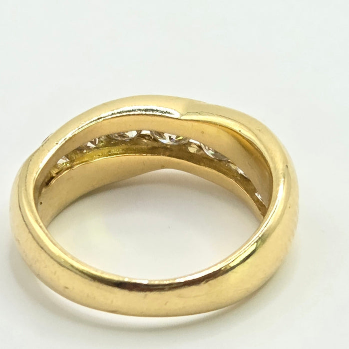 Modern: 18ct Yellow Gold Seven Stone Diamond Crossover Ring — 1.00ct