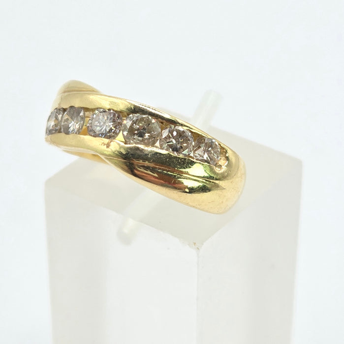 Modern: 18ct Yellow Gold Seven Stone Diamond Crossover Ring — 1.00ct