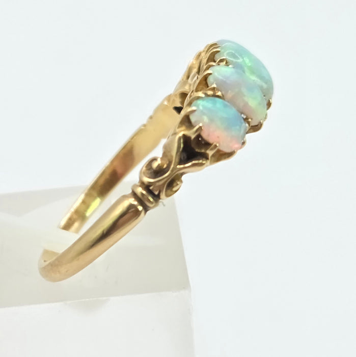 Vintage: 18ct Yellow Gold Five Stone Opal Dress Ring — 1.47ct