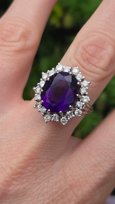 Vintage: 18ct White Gold Amethyst & Diamond Cluster Ring — 7.00ct Amethyst / 1.20ct Diamonds