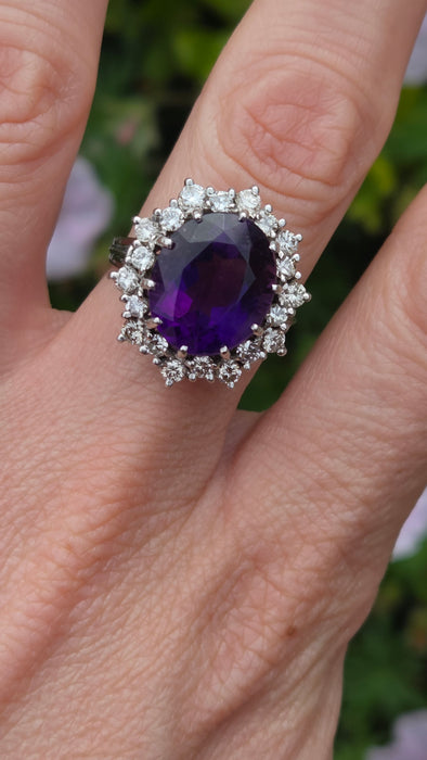 Vintage: 18ct White Gold Amethyst & Diamond Cluster Ring — 7.00ct Amethyst / 1.20ct Diamonds