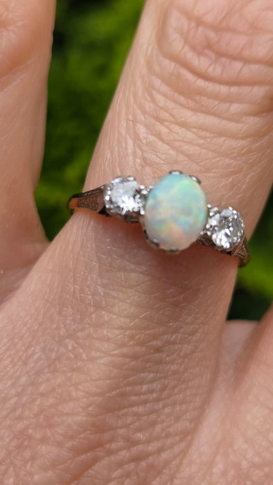 Vintage: 18ct Yellow Gold & Platinum Opal & Diamond Three-Stone Ring — 0.36ct