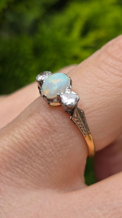 Vintage: 18ct Yellow Gold & Platinum Opal & Diamond Three-Stone Ring — 0.36ct