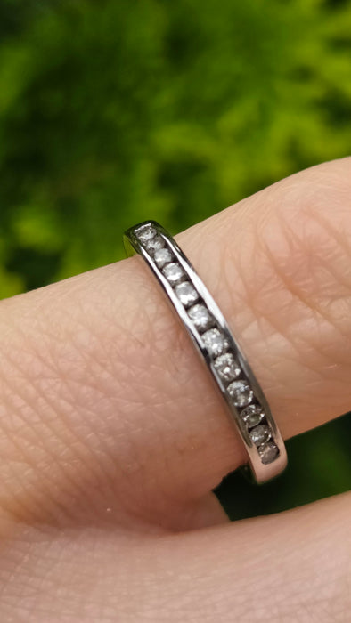 Vintage: 18ct White Gold Diamond Channel Set Half Eternity Ring- 0.33ct diamonds