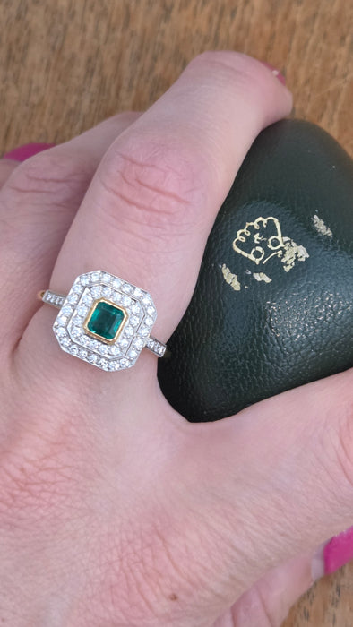 Boodles: Vintage 18ct Yellow Gold Emerald & Diamond Dress Ring — 0.50ct & 0.50ct — From 1989