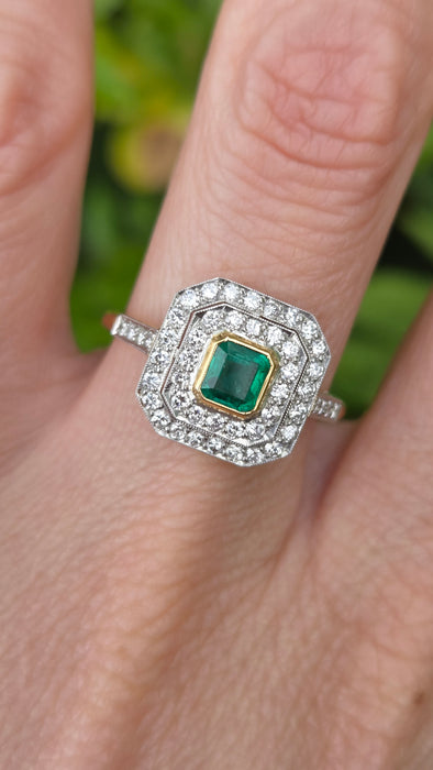Boodles: Vintage 18ct Yellow Gold Emerald & Diamond Dress Ring — 0.50ct & 0.50ct — From 1989