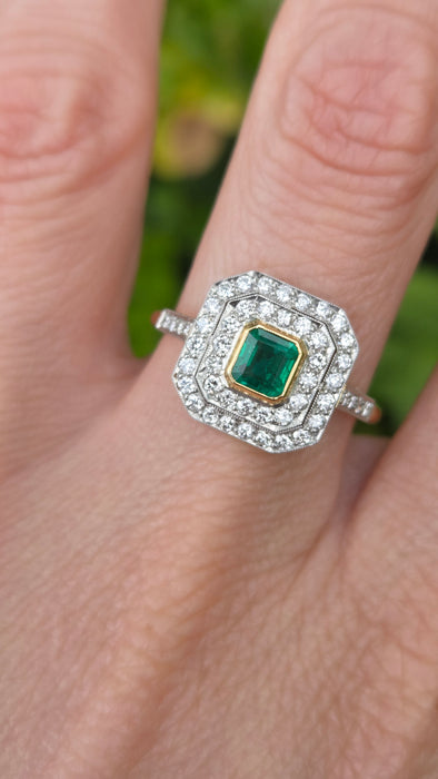 Boodles: Vintage 18ct Yellow Gold Emerald & Diamond Dress Ring — 0.50ct & 0.50ct — From 1989
